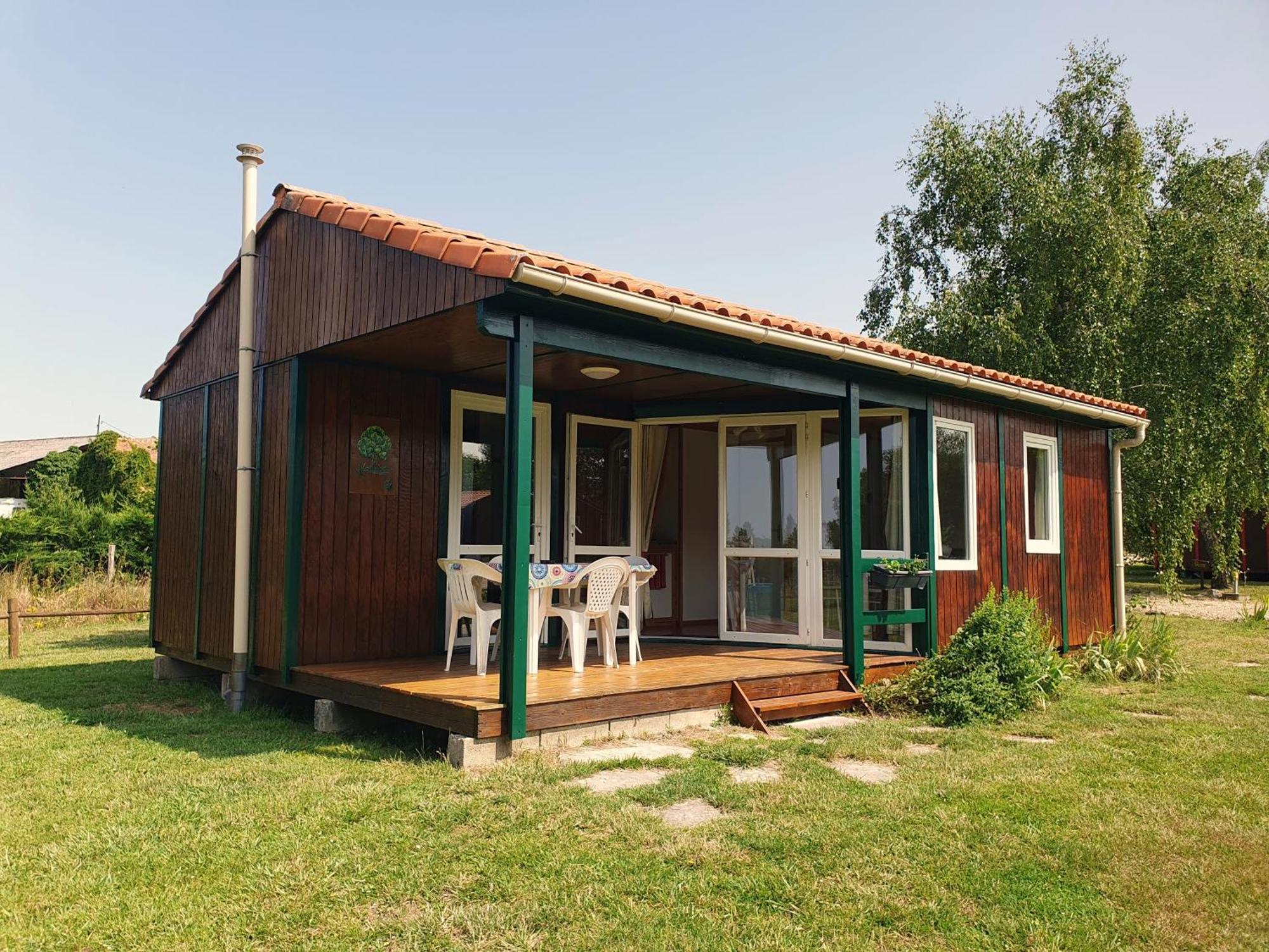 Autry-le-Chatel Les Chalets Du Quignon מראה חיצוני תמונה