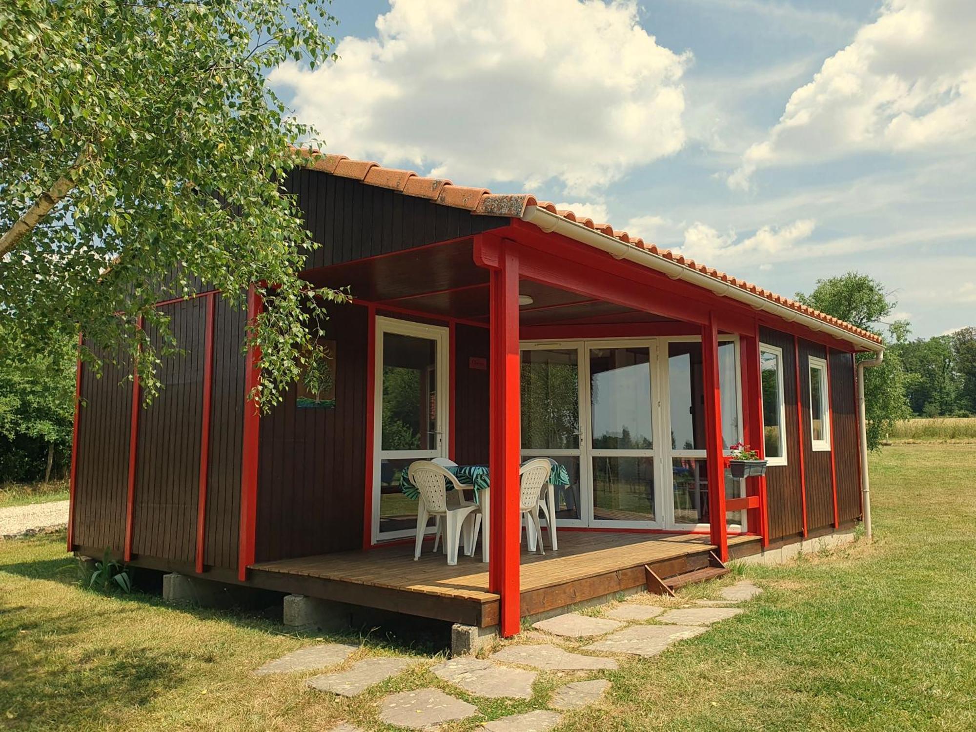 Autry-le-Chatel Les Chalets Du Quignon מראה חיצוני תמונה